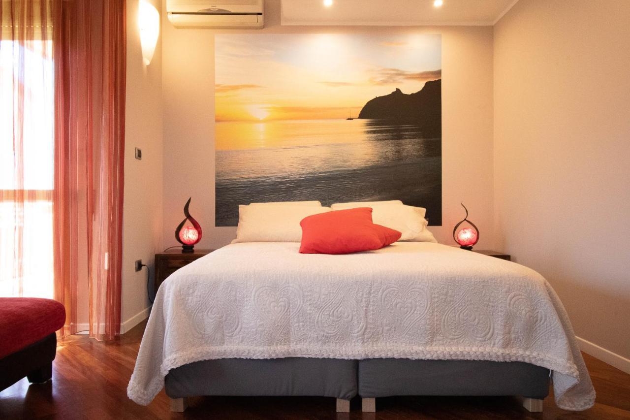 La Casa Di Adele Cagliari B&B Exterior photo